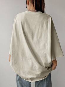 DAZY 女式夏季宽松圆领短袖 T 恤，带标语印花，KEEP MOVING FORWARD 超大码 T 恤，图案 T 恤 - 杏色 - 查看 3