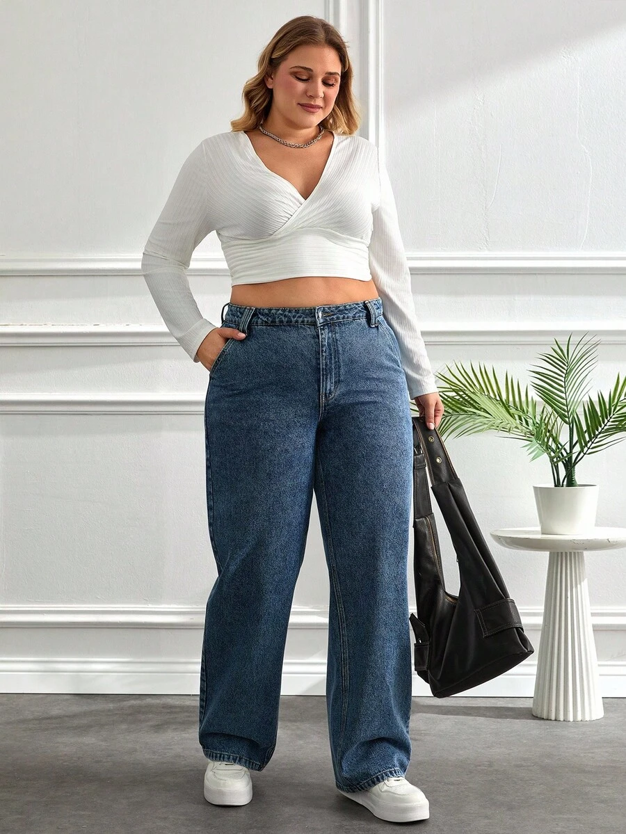 SHEIN Cottnline Plus Size Casual Washed High Waist Straight Leg Jeans - Medium Wash - View 1