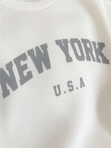 Playful Pals Conjunto de 3 piezas para niños pequeños: sudadera con cuello redondo y estampado de letras casual, chaleco sin mangas con cuello contrastante y pantalones de cintura elástica, adecuado para actividades al aire libre de otoño/invierno