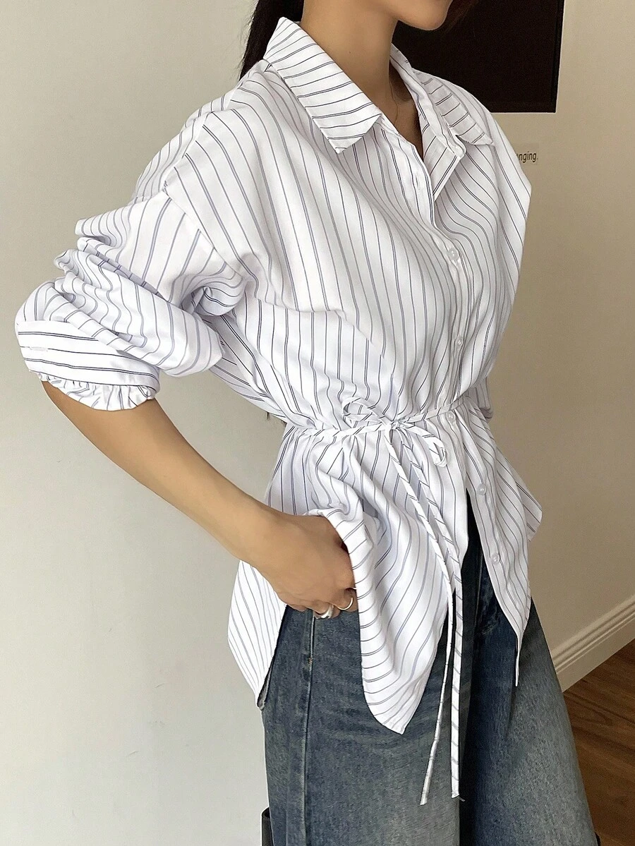 DAZY 女式休闲不对称下摆翻领长袖条纹衬衫，秋季 - 白色 - 查看 1