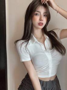 DAZY 鈕釦前收縮短袖上衣