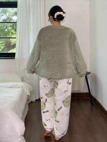 SHEIN 加大码刺绣爱心印花加厚绒毛睡衣套装，秋冬保暖舒适