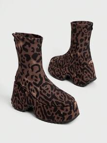 Sugerpunk Y2K 风格黑岩朋克厚底靴、厚底哥特靴、一脚蹬弹力袜靴、不对称高跟街头靴、女式踝靴和短靴 - 彩色 - 查看 5