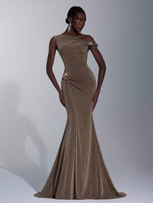 Elitara Elegant, Romantic, Sexy, Minimalist, Khaki Color, Knitted Stretchy Fabric, Metal Buckle, Twist Knot, Fishtail Hem, Fashionable, Influencer Style, Holiday, Vacation, Birthday Party, Wedding Event, Bridesmaid Dress