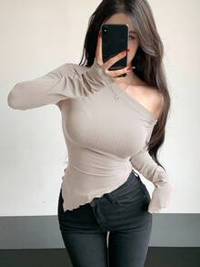 DAZY 女士純色修身不對稱長袖t恤 - 杏色 - 查看 2