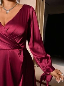 Cravure Váy maxi xếp ly dài tay màu đỏ rượu vang sang trọng, thanh lịch cỡ lớn - Màu Đỏ Sâu - Xem 6