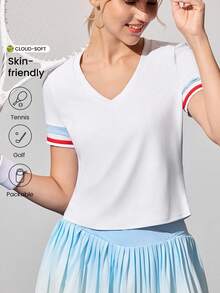 CourtClass 女式修身V领无袖网球运动背心 - 白色 - 查看 1