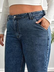 SHEIN Cottnline Plus Size Casual Washed High Waist Straight Leg Jeans - Medium Wash - View 6