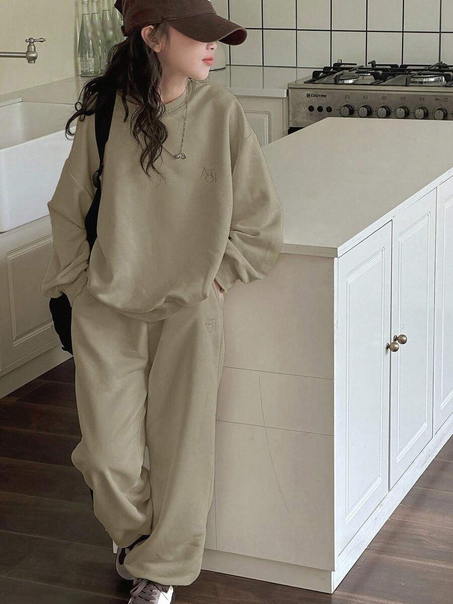 DAZY 2 件套青少年女孩圆领字母刺绣运动衫套装，秋季