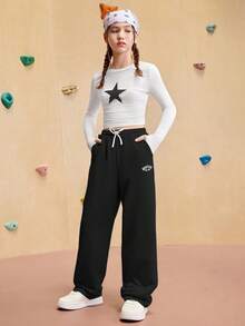 JNSQ 青少年女孩超大弹性腰带运动衫和裤子套装，趣味字母印花长款运动裤，适合秋冬日常穿着、户外活动、度假、街头服饰、派对和休闲 - 黑色 - 查看 4