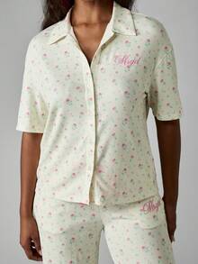 MISSGUIDED Bộ đồ ngủ in hoa tinh tế dành cho nữ quần dài cài nút áo tay ngắn đồ ngủ có ruy băng hồng đồ ngủ xuân hè - Nhiều màu - Xem 3