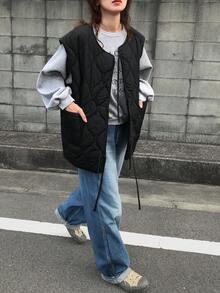 FRIFUL 女款黑色純色繫帶式羊羔毛內裡圓領口袋裝飾縫線加厚背心外套，秋冬女款校園外套 - 黑色 - 查看 2