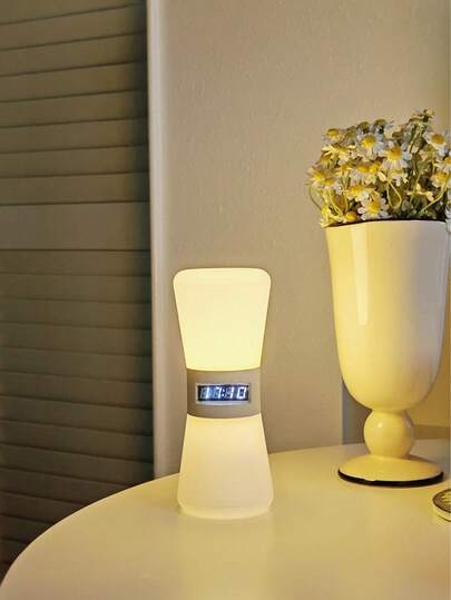 Joivida 1个娃娃造型夜灯，带磁吸式开关、创意电量指示灯和Type-C充电底座 | 台灯、办公灯