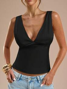 SHEIN BAE Solid V-Neck Slim Fit Tank Top, Suitable For Vacation, Beach , Music Festival , Brunch, Wedding Guest , Bridesmaid , Spring/Summer, Black Top - Black - View 7