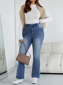 SHEIN CURVE+ 女士复古秋冬高弹喇叭牛仔裤，适合所有体型，包括万圣节服装、乡村风格女装和时尚秋季单品。 - 中等水洗藍 - 查看 4