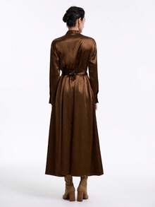 Aalyst 女士优雅时尚通勤休闲舒适迷人复古温柔高端浪漫假日长袖 V 领前交叉系带褶边纹理缎面设计纯色连衣裙 - 棕色 - 查看 2