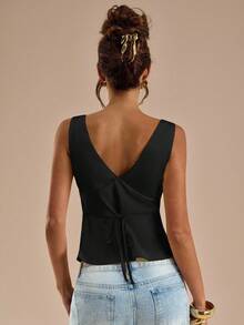 SHEIN BAE Solid V-Neck Slim Fit Tank Top, Suitable For Vacation, Beach , Music Festival , Brunch, Wedding Guest , Bridesmaid , Spring/Summer, Black Top - Black - View 2