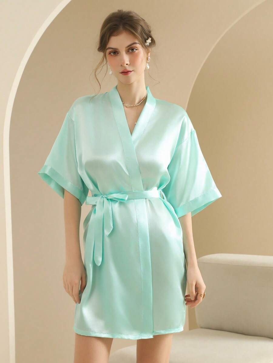 SHEIN 1PC Women's Solid Elegant Tie Belt Short Satin Silk Robe Soft Sleepwear For Bride Bridesmaid Homecoming Fall Winter Nightwear Loungewear Bathrobe Holiday Gift Valentine's Day