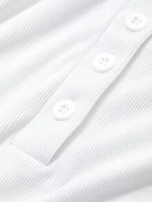 DAZY 女式圆领前开短袖修身T恤 Y2k