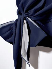 SHEIN Clasi 两件套女士休闲藏蓝色蝴蝶结衬衫和宽松直筒几何印花裤套装，适合初秋穿着 - 彩色 - 查看 3