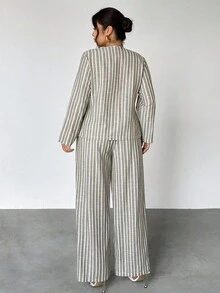 Firerie 大码女式两件套条纹西装、休闲通勤度假装、仿亚麻条纹阔腿裤套装、学校/返校服、乡村音乐会服装、复古风格、教师服装、秋季时尚、乡村音乐节、斯德哥尔摩风格衬衫和裤子套装裤装夏季套装 2 件套休闲套装女式条纹裤套装裤装/金属纽扣装饰西装外套/带口袋、腰部和 A 字型、优雅通勤、办公室女士服装、大码两件套西装 - 彩色 - 查看 5