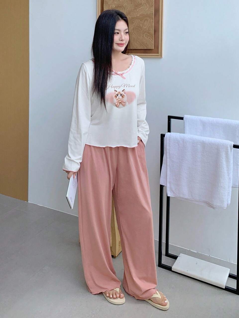 Dazy Plus Plus Size Women Cartoon Cat Print Splice Bowknot Long Sleeve Top And Pants Pajama Set, Fall Winter Clothes