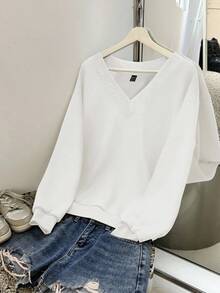 SHEIN EZwear 女士休闲超大V领宽松卫衣，白色，适合秋冬季 - 白色 - 查看 2