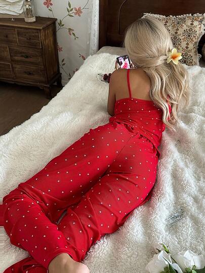 ZzzCrew Knitted Heart Print Camisole Shorts Pajama Set, Verleidelijke view 2