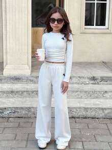 SHEIN Bộ đồ liền thân 2 món gồm áo len dài tay màu xám trơn đơn giản và quần dài cho bé gái tuổi teen, Bộ đồ liền thân thoải mái, tay dài, phù hợp mặc thường ngày vào mùa thu đông - Màu Xám nhạt - Xem 12