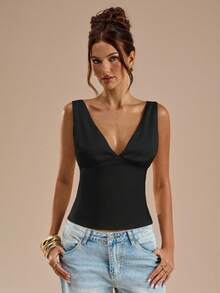 SHEIN BAE Solid V-Neck Slim Fit Tank Top, Suitable For Vacation, Beach , Music Festival , Brunch, Wedding Guest , Bridesmaid , Spring/Summer, Black Top - Black - View 3