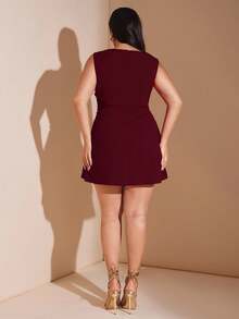 SHEIN BAE Plus Size Women's Red Ruched Mini Dress, Elegant Beach Vacation Dress