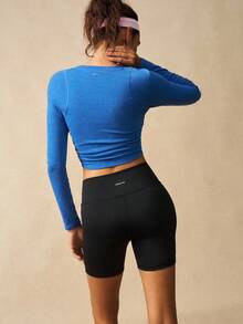 VARSIVA 撞色条纹腰带无缝运动短裤 - 彩色 - 查看 2