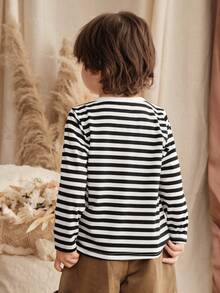 Loomiva 3件套男童休闲舒适纽扣polo衫，圆领短袖T恤套装，长袖衬衫，条纹长袖衬衫，儿童长袖衬衫，男童休闲长袖衬衫，男童经典印花休闲舒适短袖T恤，适合秋冬季节，室内外皆宜，3件套，返校季，男童印花T恤，男童T恤，儿童印花T恤，男童条纹T恤，小熊印花上衣，灰色T恤，保暖内衬