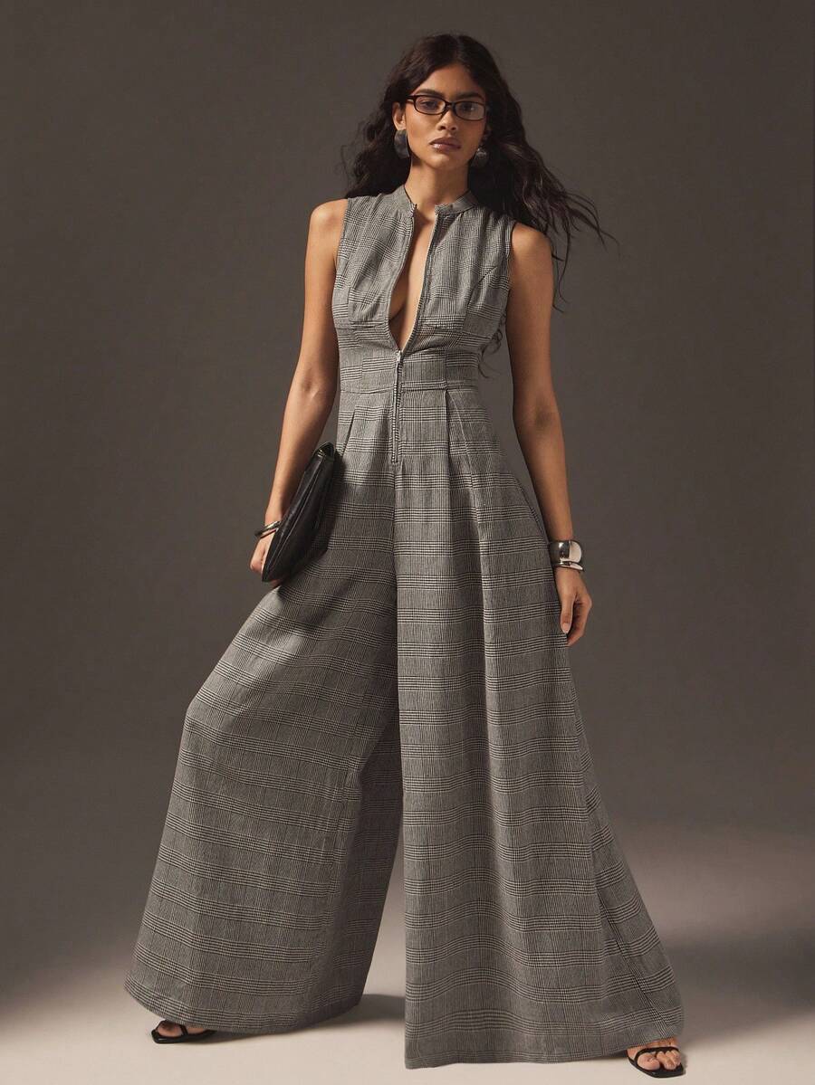 Hauture Extreme Wide Leg Zip Front Sleeveless Jumpsuit - Black and White - View 1
