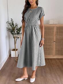 SHEIN LUNE 女式休闲条纹印花束腰长裙 - 黑與白 - 查看 3