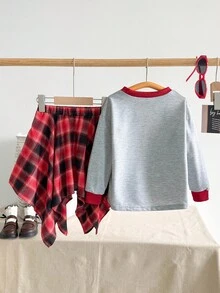 Playful Pals 2 件套年轻女孩运动衫 + 格子不对称下摆裙套装，圆领长袖套头衫，蝴蝶结和字母印花，松紧腰迷你裙，休闲装，时尚可爱，适合日常穿着，秋季新品 - 彩色 - 查看 2