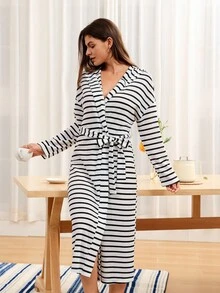 SHEIN Black & White Striped Casual Hooded Long Sleeve Tie-Waist Women Belted Robe, Fall, Cozy Outfit