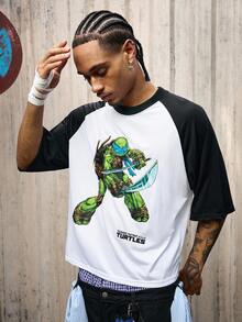 ROMWE MEN TEENAGE MUTANT NINJA TURTLES | ROMWE 男士休闲时尚街头卡通乌龟与字母图案撞色插肩袖宽松T恤，夏季 - 黑與白 - 查看 8