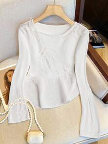 Franclia European & American New Blogger Same Style Sweet Hollow Out Floral Loose Flare Sleeve Pullover Sweater Fall Winter Cloth For WomenWomen's Autumn Clothingautumn Fall Clothes For Women Fall Autumn Clothes Fall Outfits For Women Autumn Outfits For Women Fall Clothes Autumn Women  Fall Women Clothes Autumn Clothing Elegant Fashionable Casual Commuting Business Office Daily Leisure All-Match Temperament Urban Teacher Professional Attire - White - View 4