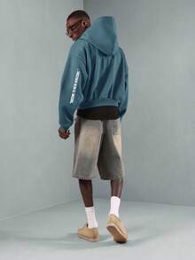 SUMWON 复古风拉链连帽衫，饰有醒目 Logo，宽松短款设计，拉链前襟套头衫，休闲秋冬必备街头风经典卫衣，纯色 - 墨綠色 - 查看 4