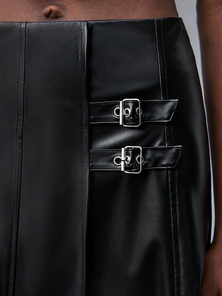 SHEIN Maija Women's Solid Color Fashion Buckle PU Leather Pleated A-Line Skirt Black Leather Skirt Midi Skirt Black Skirt Belted Skirt Buckle Skirt , Chic Women's Skirt, Halloween Costumes For Women Casual Urban Style, Belt Buckle Design, High-Waisted Midi Skirt, Large A-Line Silhouette