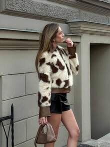 MOTF PREMIUM ALL OVER PRINT BUTTON UP FAUX FUR JACKET - Apricot - View 4