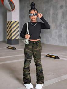 SHEIN Tween Girls Y2K Tree Branch Printed Flared Jeans With Pleats And Flap Pocket Stacked Jeans, Camo Cargo Pants, Teen Girl Camo Pants, Camouflage Jeans, Girls Camo Pants - Army Green - View 6