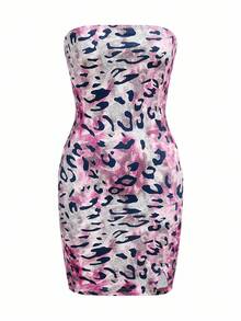 Shutterstock Y2Kool Women's Leopard Ombre Print Sexy Cropped Halter Slit Mini Dress, Suitable For Party, Nightclub, Street, Halloween, Y2K, Autumn/Winter Graphic Dress Pink Cheetah Print Pink Leopard Print Animal Print Dress Bodycon Summer Dress Matching Idea Casual Stylish Clothing Collection New Year Outfits - Purple - View 5
