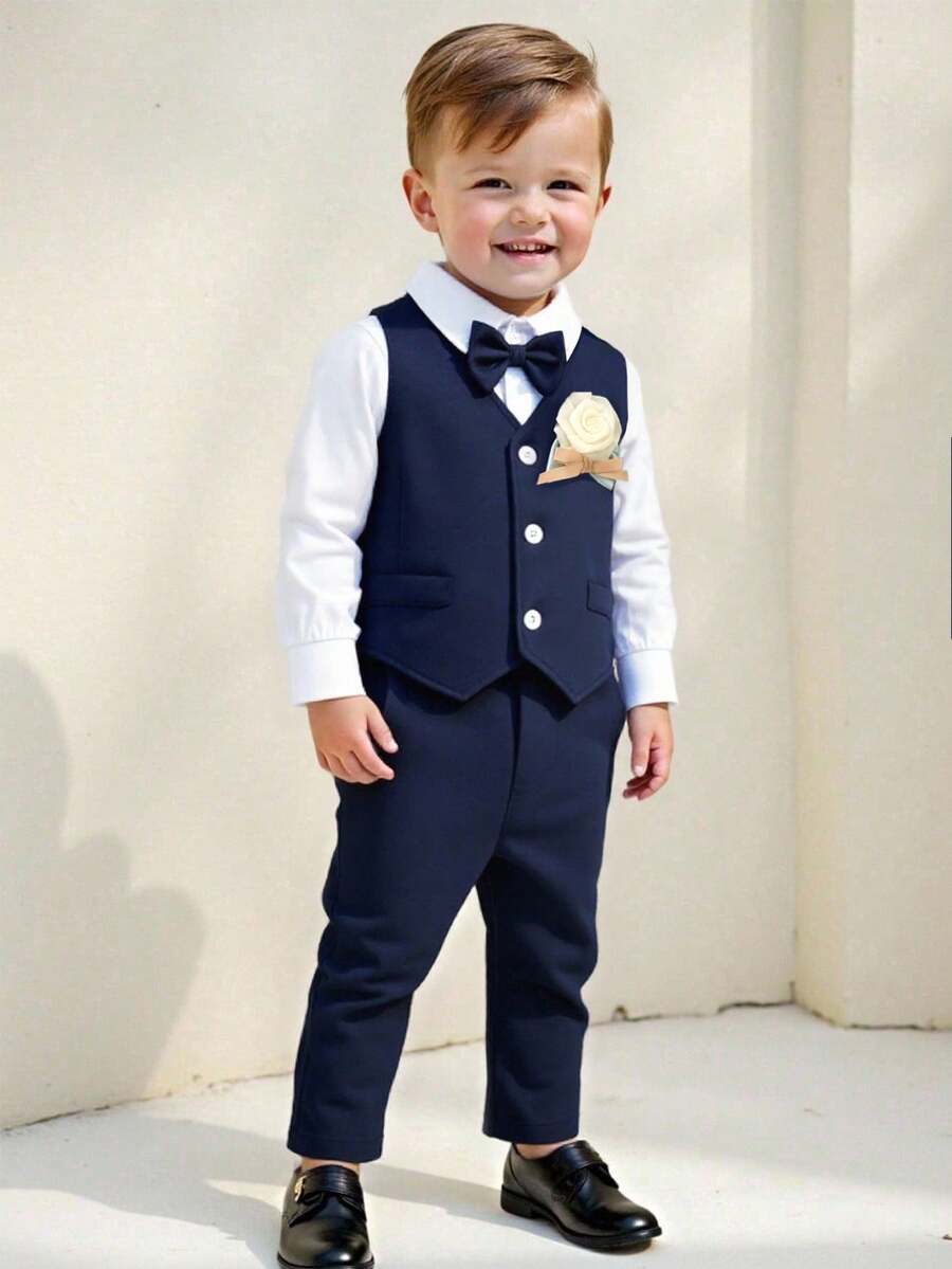 SHEIN 3 件套男婴幼儿绅士装：白色长袖连体衣衬衫、海军蓝背心和长裤。舒适百搭，经典复古时尚，可爱时尚的英伦风格。适合室内、户外、日常、运动、玩耍、派对、拍照、节日、典礼、迎婴派对、返校季等所有季节。 - 藏蓝色 - 查看 1