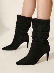 CUCCOO CHICEST Giày bốt cao đến giữa bắp chân bằng nhung giả da lộn màu đen cổ điển thoải mái, kiểu dáng mới thu/đông, xếp ly, mũi nhọn, thanh lịch, dễ phối đồ, phù hợp cho các buổi hẹn hò, công sở, Halloween, Giáng sinh, Lễ tạ ơn, đa năng - màu đen - Xem 4