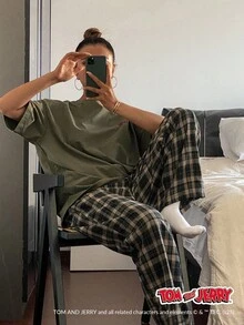 TOM AND JERRY X DAZY Casual Letter Decor Graphic Print Top And Plaid Loose Fit Sleepwear Pants Set Pajama - Green - View 2