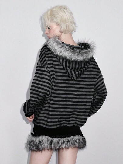 ROMWE Avant sweat-shirt à capuche oversize en fausse fourrure à rayures noires et grises avec patchwork et ornements de strass, style streetwear Y2K décontracté pour femmes