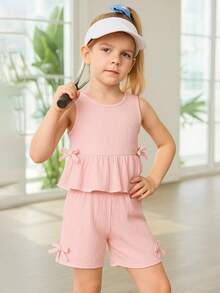 Conjunto de top sin mangas y shorts con lazo en color rosa elegante y minimalista para niñas, adecuado para vacaciones y actividades al aire libre - Rosa - Ver 1