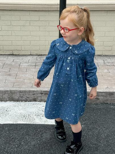 Playful Pals 1pc Girls Denim Dress, Cute Peter Pan Collar, Front Opening Design For Easy Wear, A-Line Silhouette For Comfort, Printed Bow & Polka Dot Pattern, Cotton Denim Fabric, Suitable For Autumn/Winter, Casual Outdoor Wear Fall